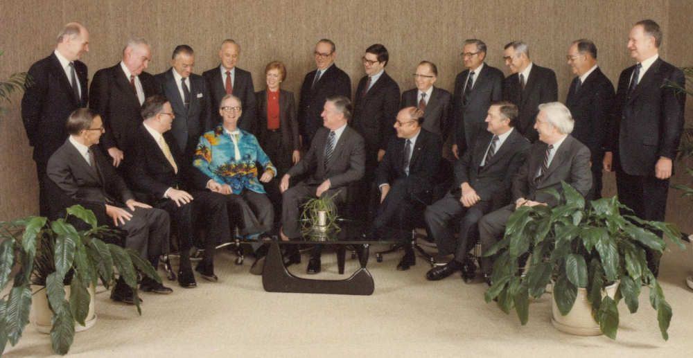 1984 Dow Board with
          Bill wearing a Hawaiian shirt